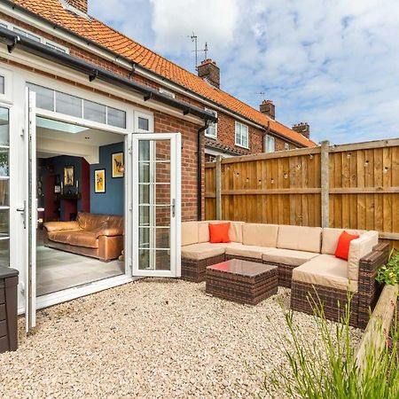 Host & Stay - Church Lane Cottage Filby Exterior foto